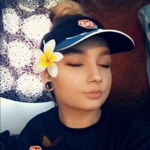 Meet your Posher, Maddie